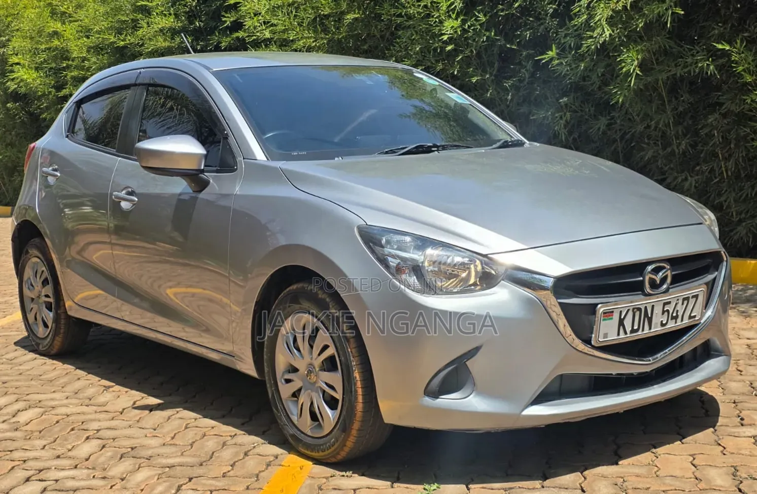 Mazda Demio 2016 Silver