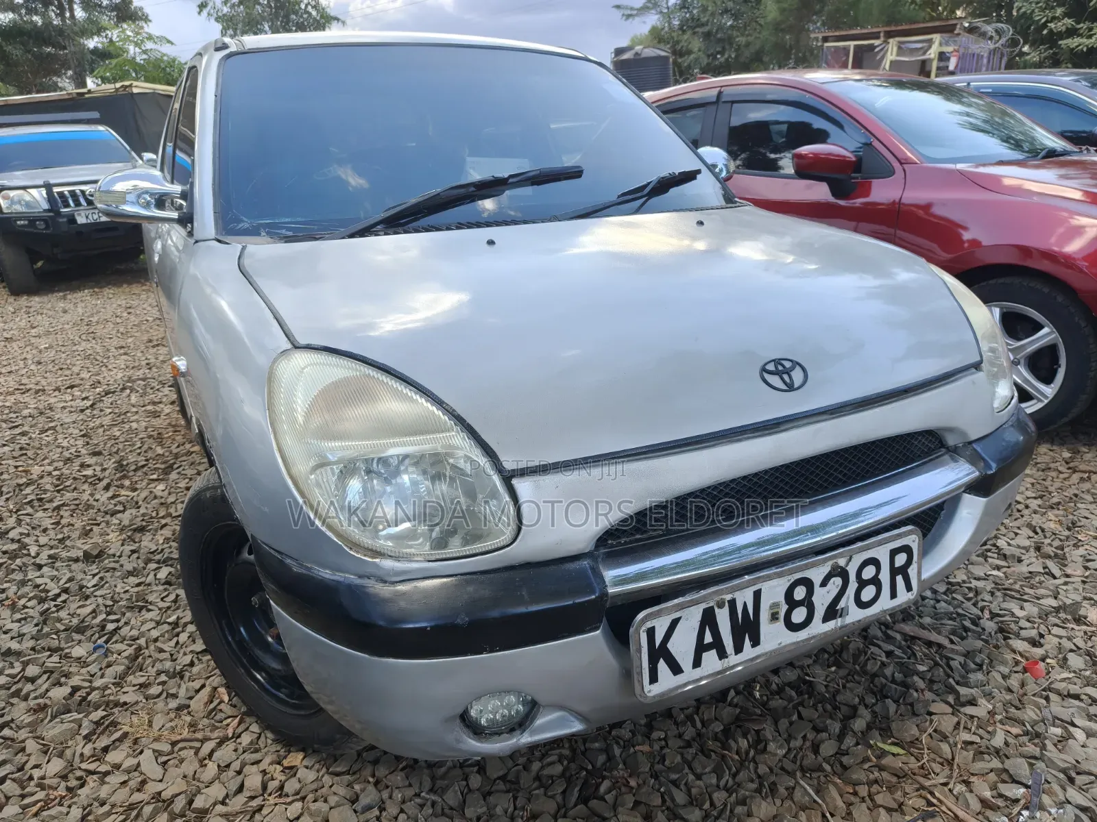 Toyota Duet 1999 Silver