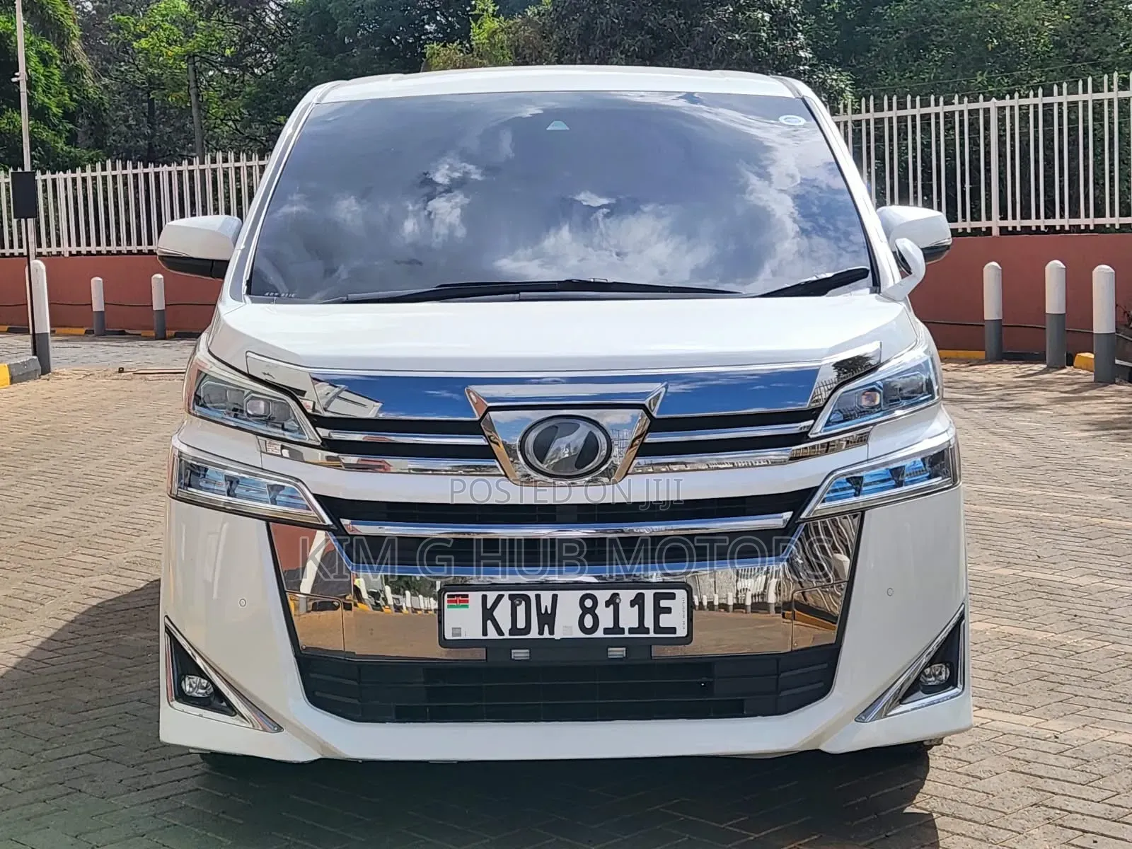 Toyota Vellfire 2018 Pearl