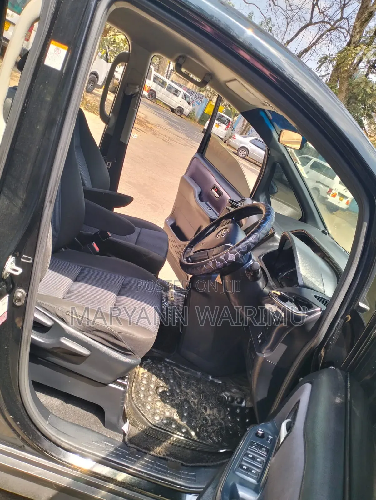 Toyota Noah 2015 Black