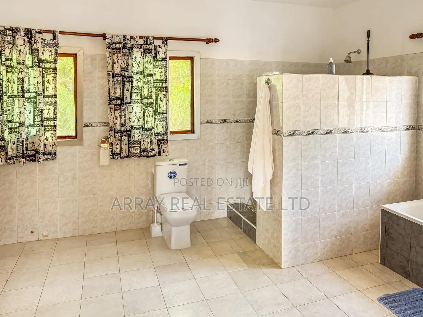 Furnished 4bdrm Bungalow in 4Br Furnished In for sale