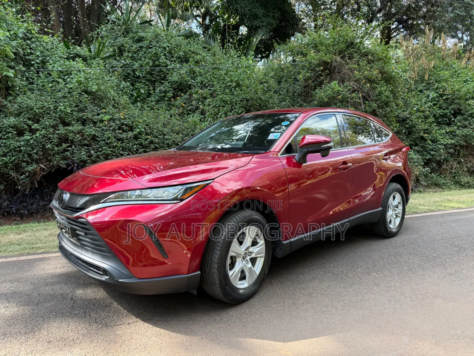 Toyota Harrier 2.0 2020 Red