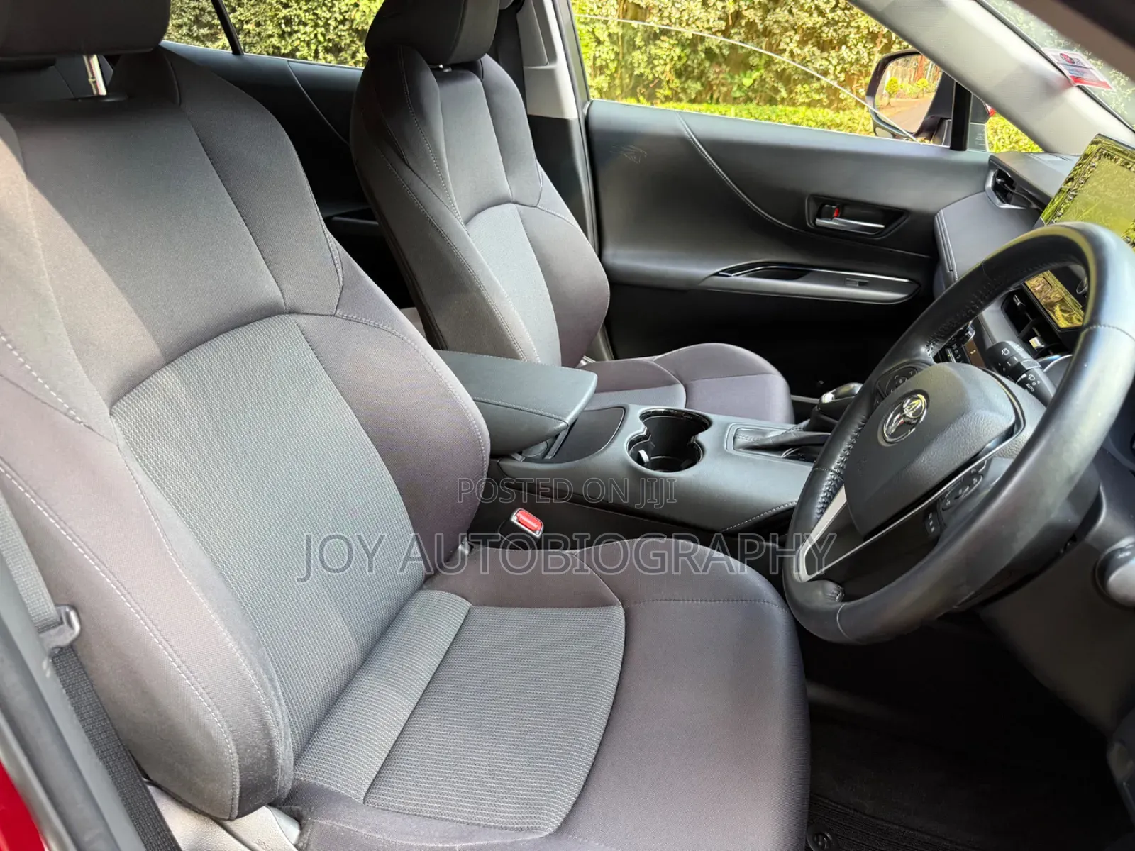 Toyota Harrier 2.0 2020 Red
