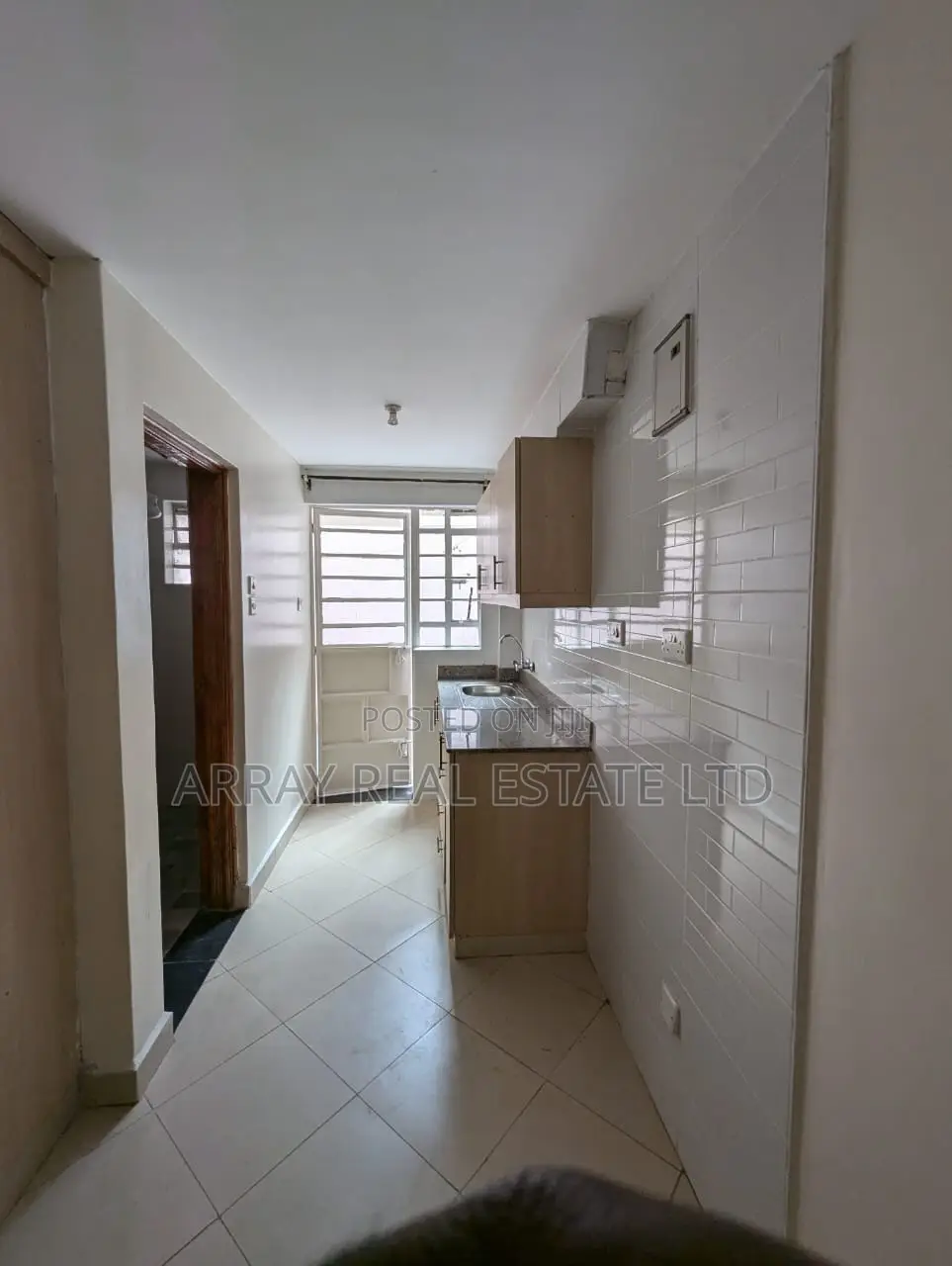 1bdrm Block of Flats in Block Of Bedsitters, Seasons Estate for sale