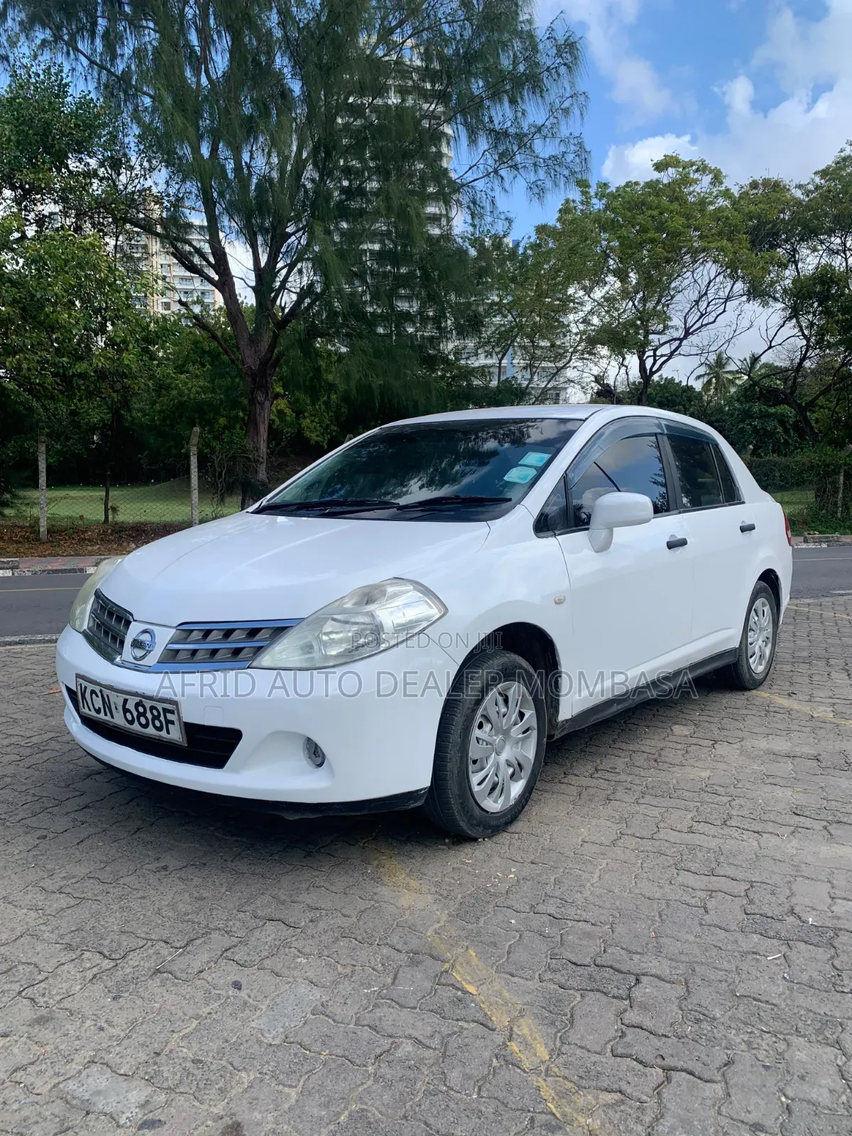 Nissan Latio 2010 White