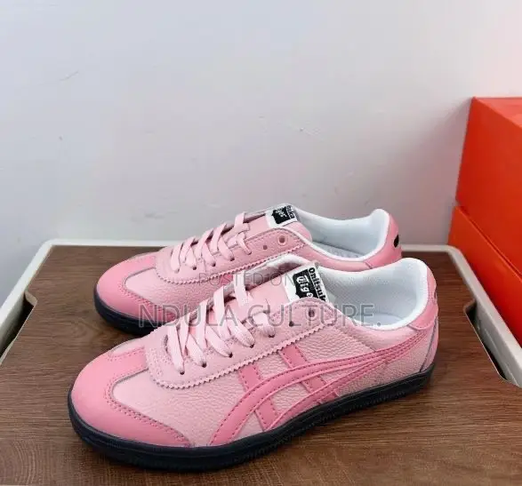Onitsuka Tiger Tokuten Sneakers
