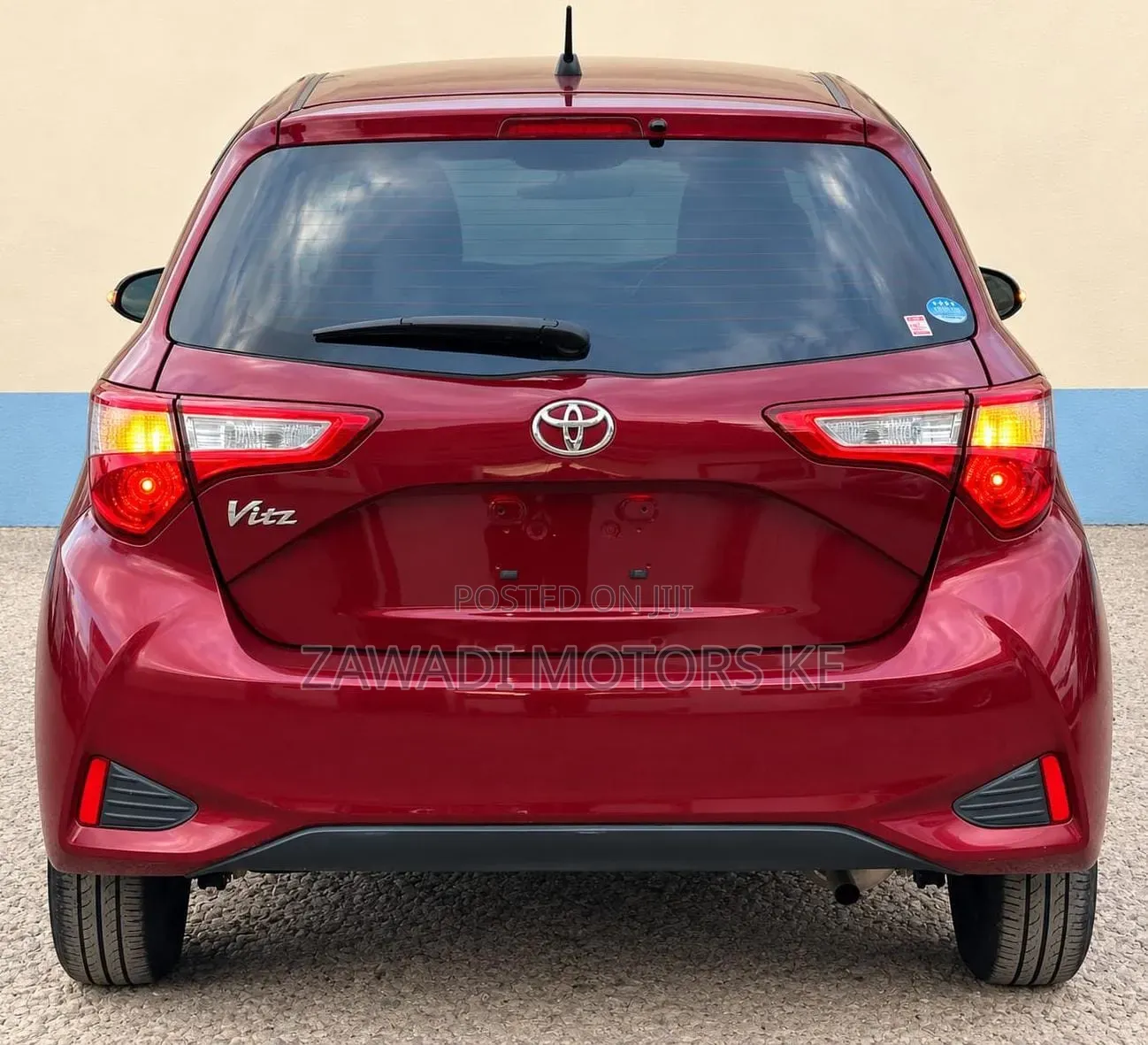 Toyota Vitz 1.0 FWD 5dr 2019 Red