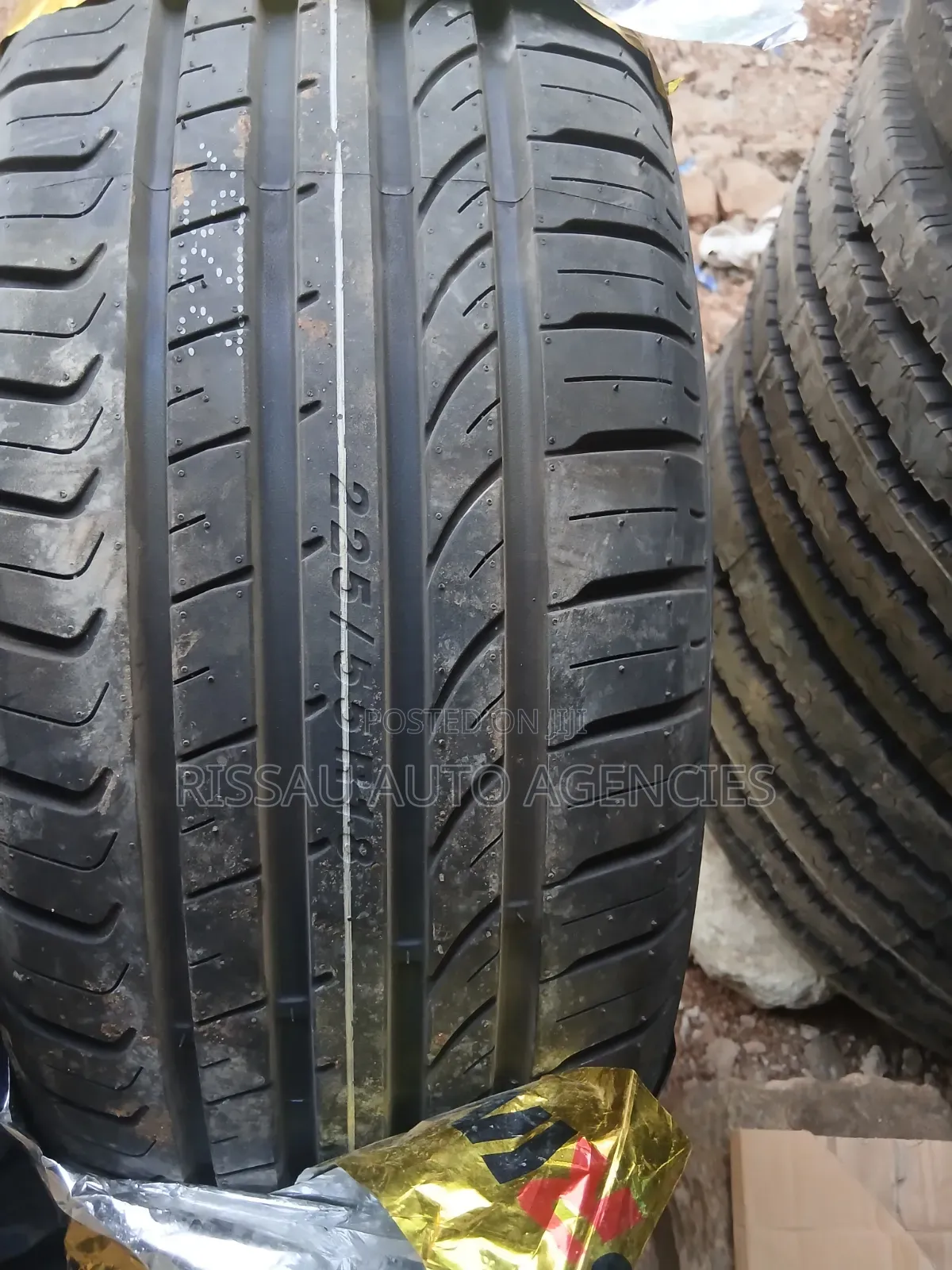 225/55 R 18 98H Primus Low Profile Tyres Made in China.
