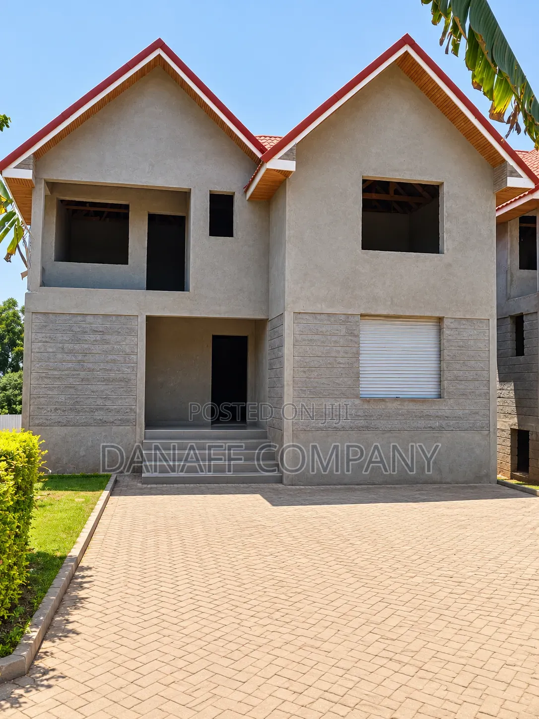 8bdrm Villa in Kadeya, Oluulua for sale