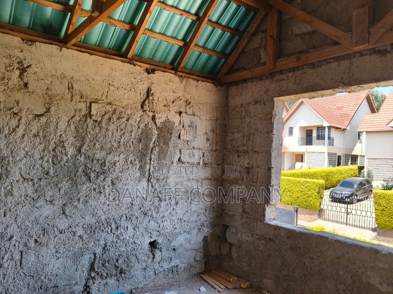 8bdrm Villa in Kadeya, Oluulua for sale
