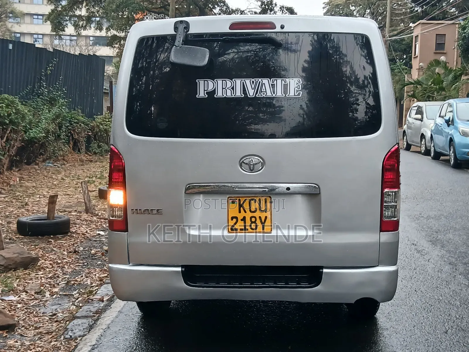 Toyota HiAce 2012 Silver