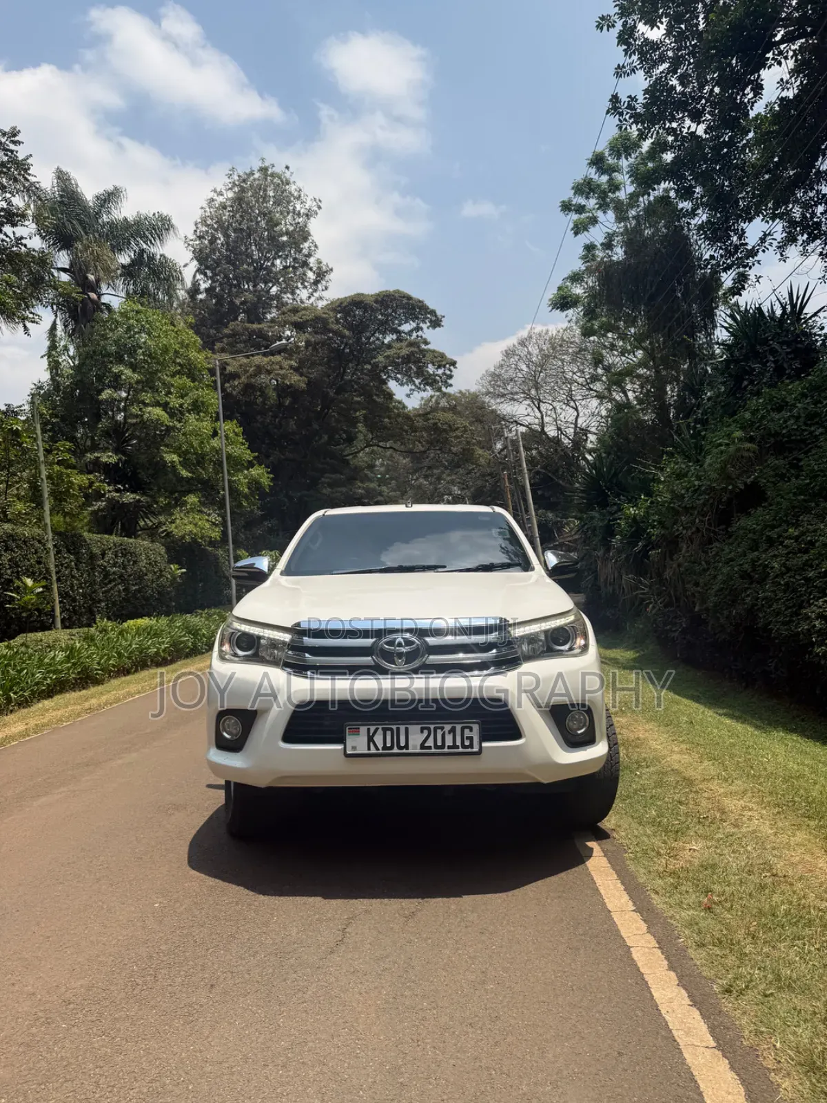 Toyota Hilux 2017 White