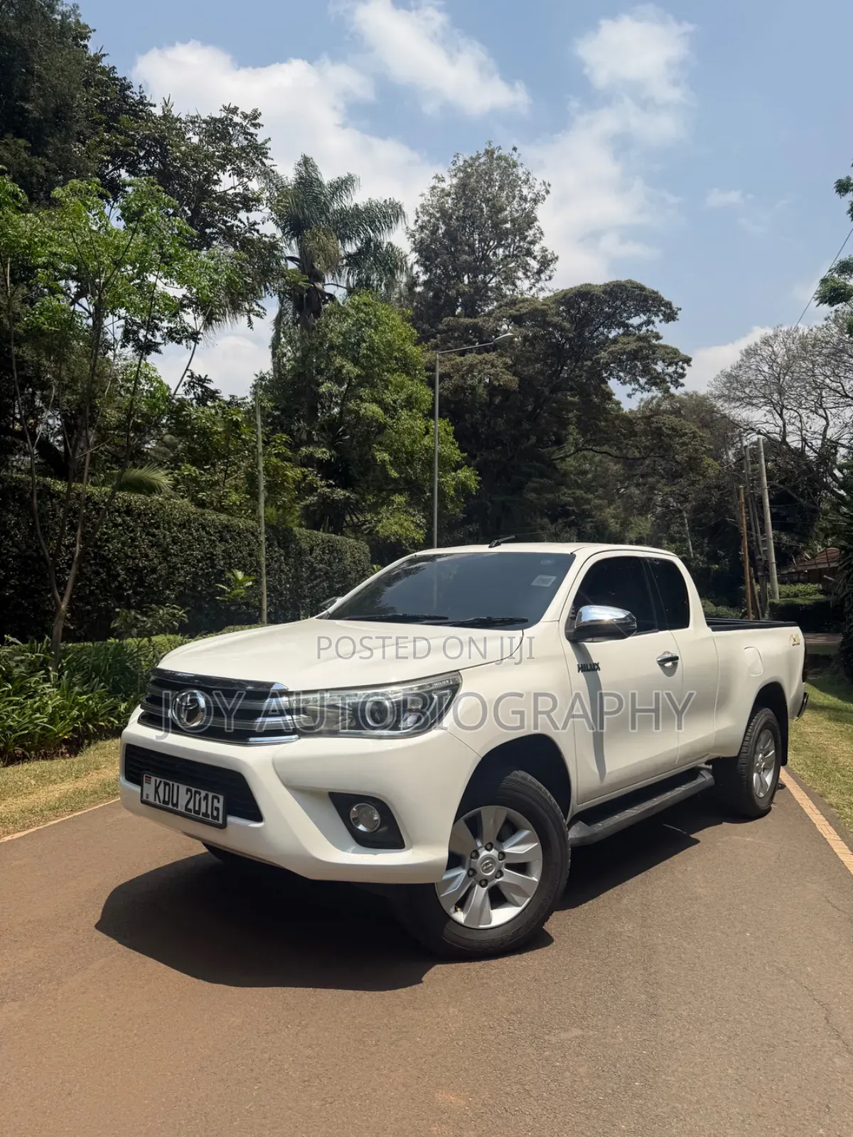 Toyota Hilux 2017 White