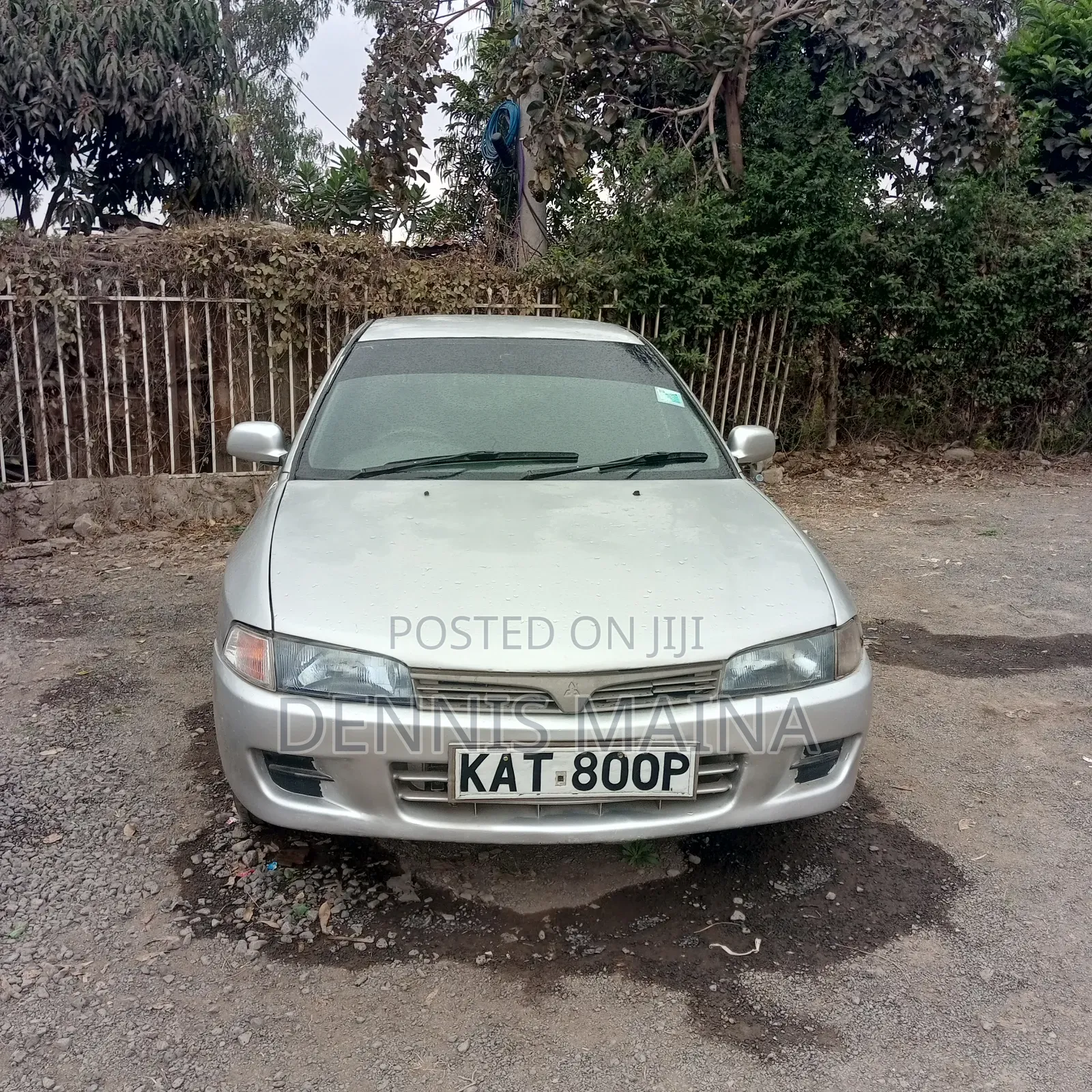 Mitsubishi Lancer 2000 Silver