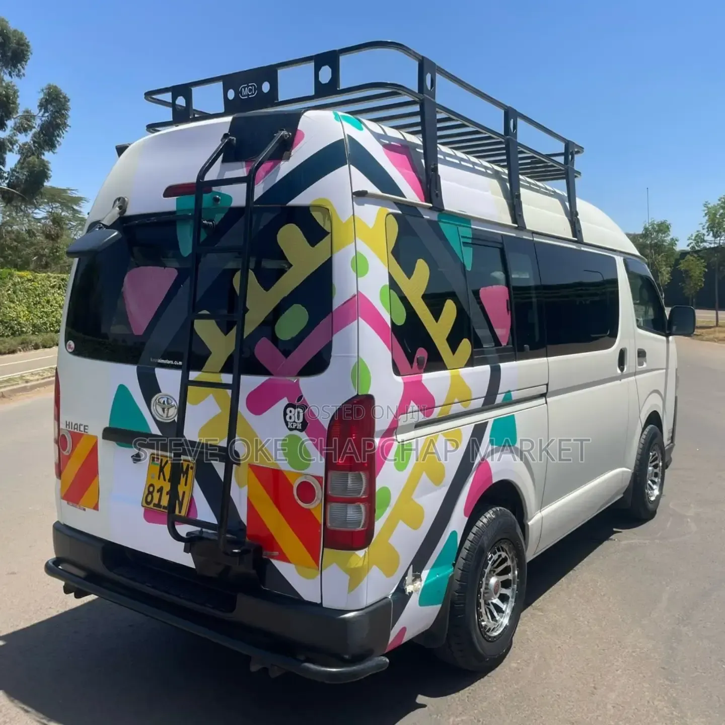 Toyota HiAce 2016 White
