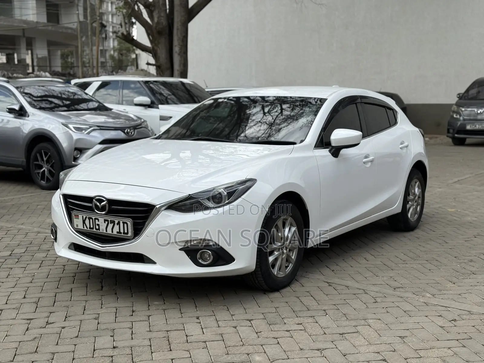 Mazda Axela 2014 White