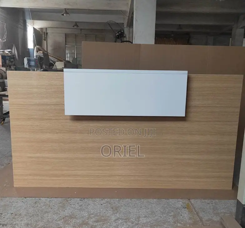 1.6M Office Reception Desk : Front Reception Counter Table