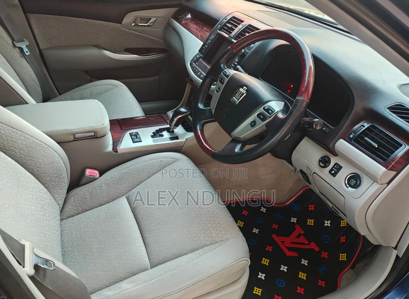 Toyota Crown 2012 Blue
