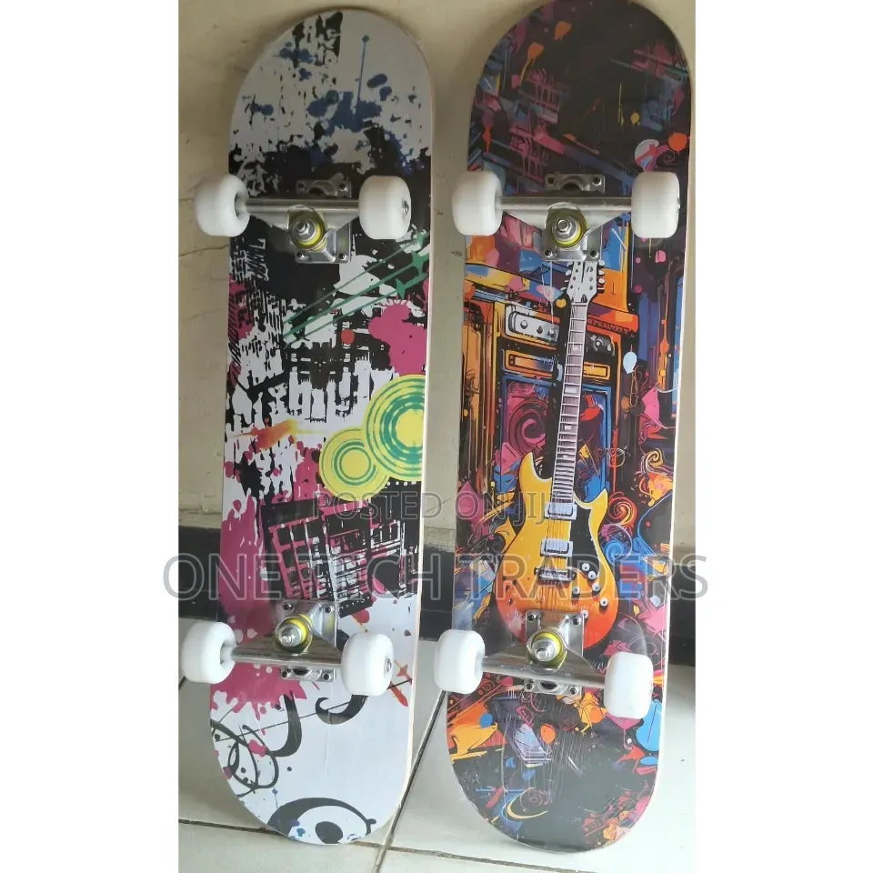 Adults Skate Board With Rubber Wheels.