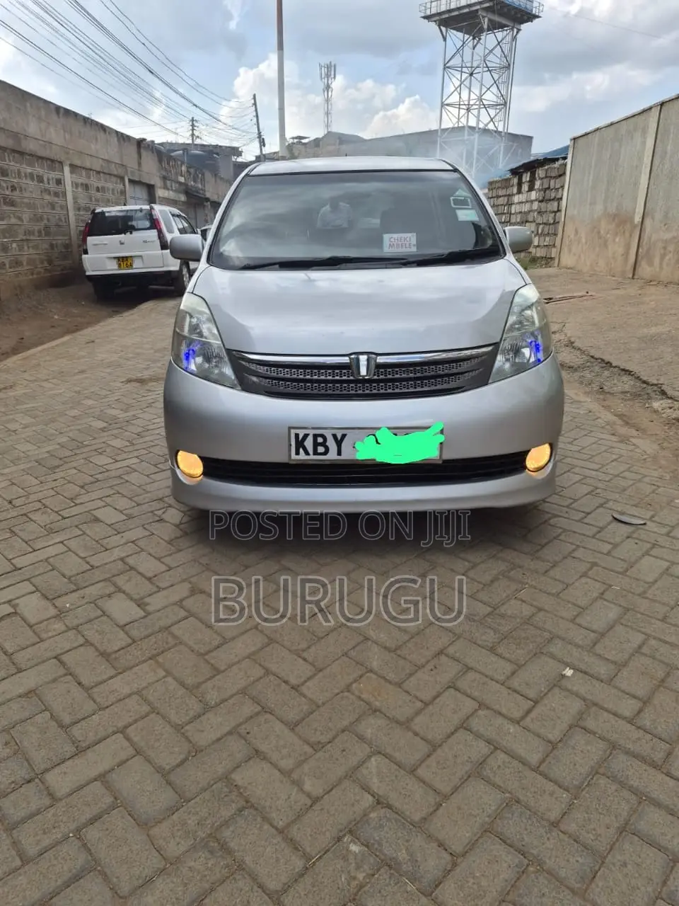 Toyota ISIS 2007 Silver