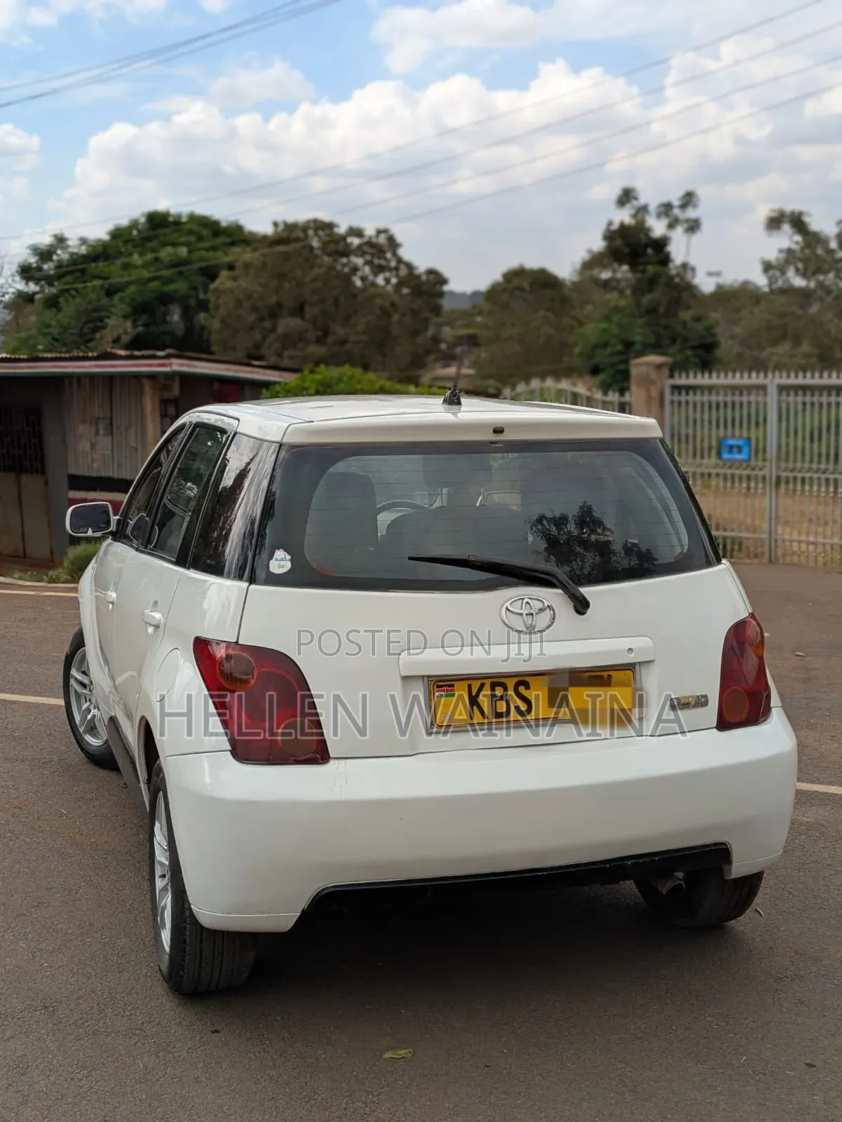 Toyota IST 2006 White