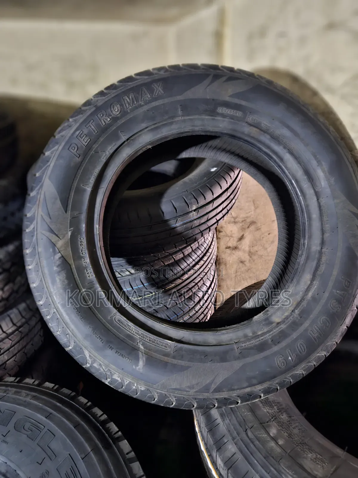 205/65r15 Petromax Tire
