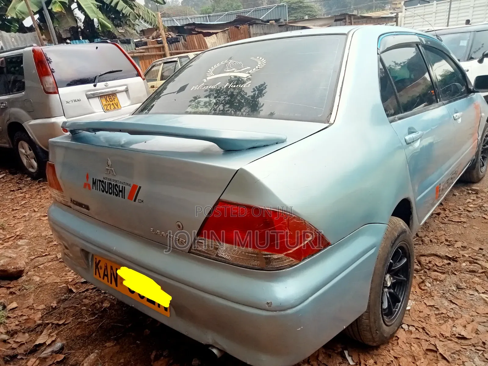 Mitsubishi Lancer 2000 Blue