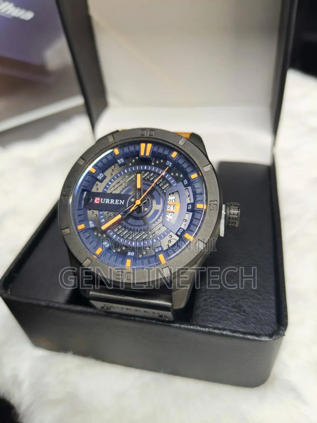 Curren 8301