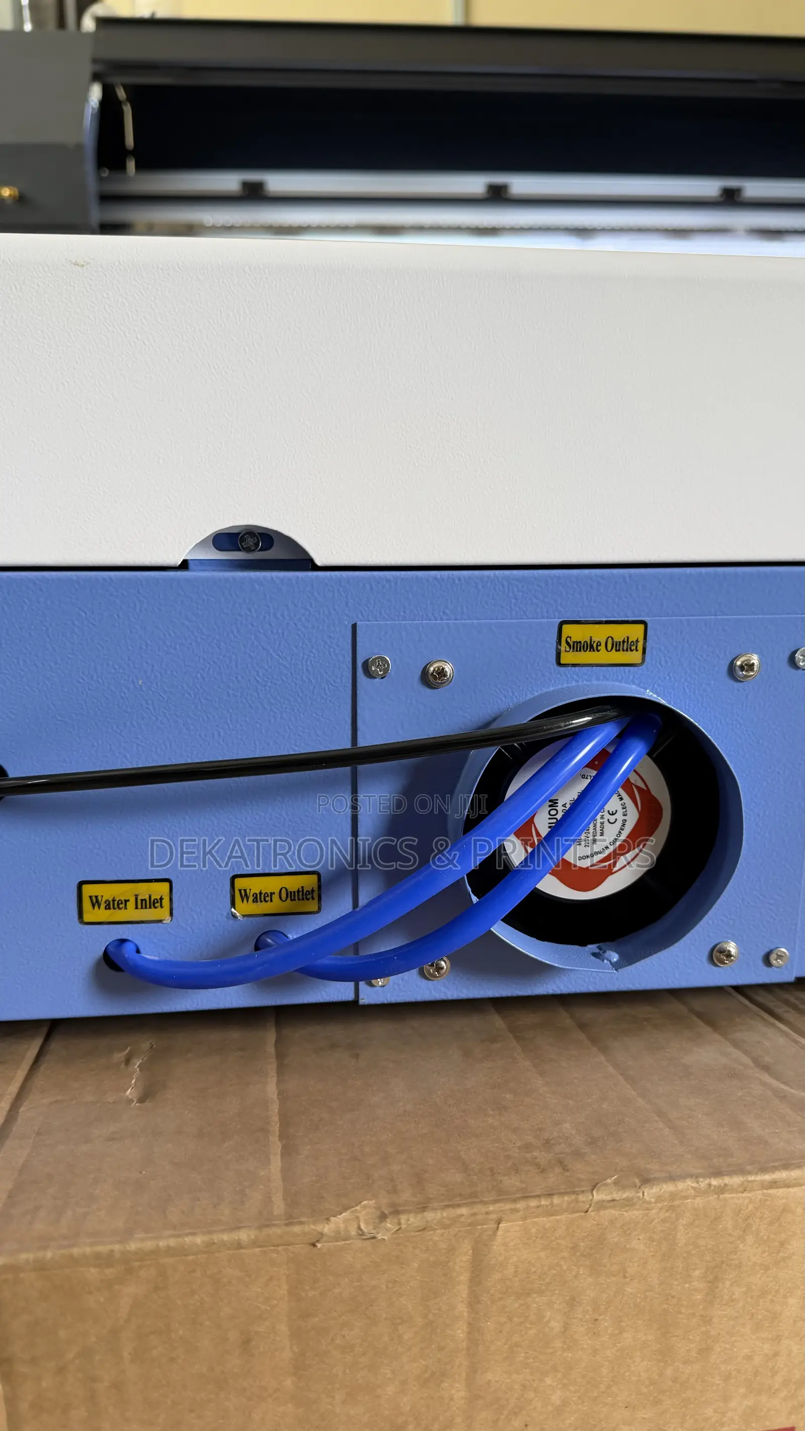 Yinghe 40w 300mm by 200mm Co2 Laser Engraving Machine