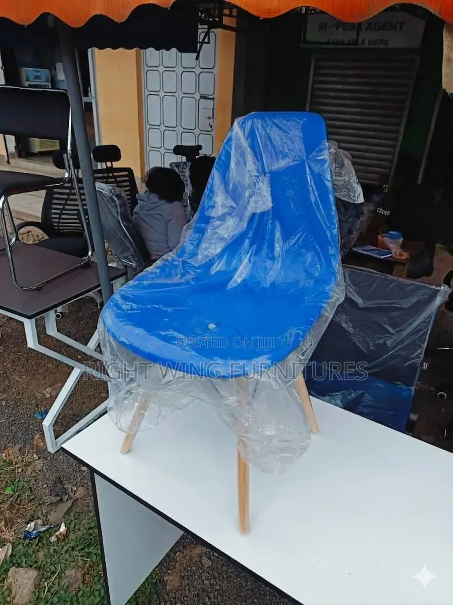 Red Blue Plastic Dining Eames Chair