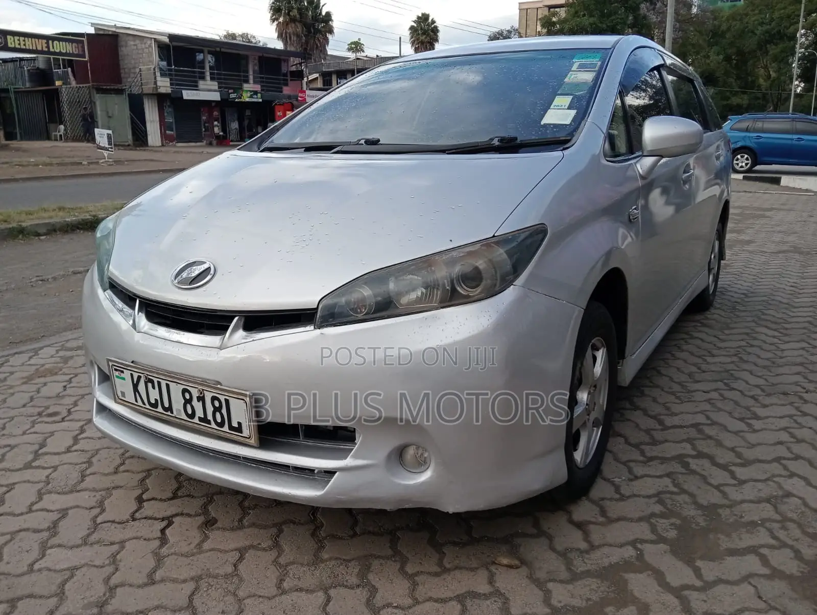 Toyota Wish 2012 Silver