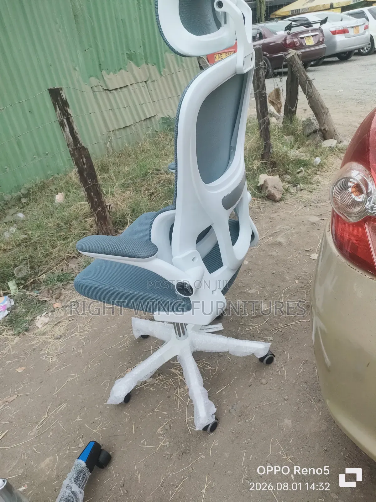 Perfect Gray White Adjustable Folding Office Chair - Lumber Support
