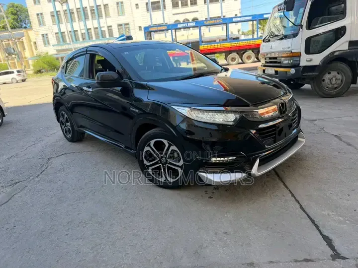 Honda Vezel 1.5 4WD 2019 Black