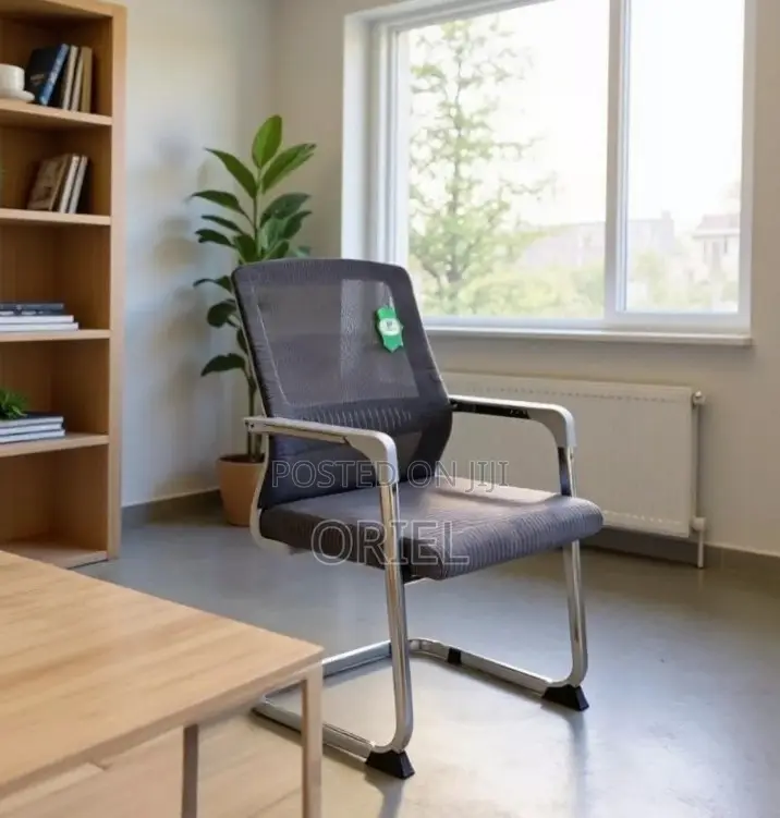 Visitor Mesh Waiting Chair : Ergonomic Visitor Waiting Seat