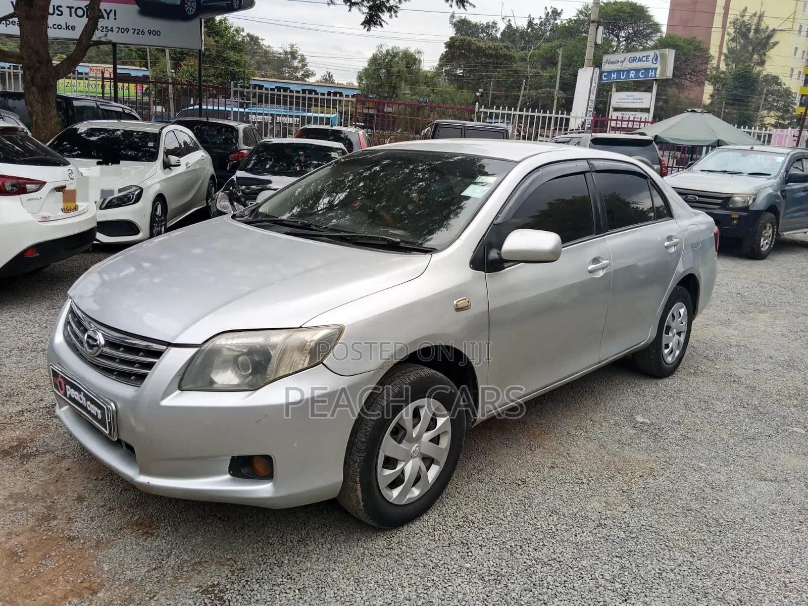 Toyota Axio 2012