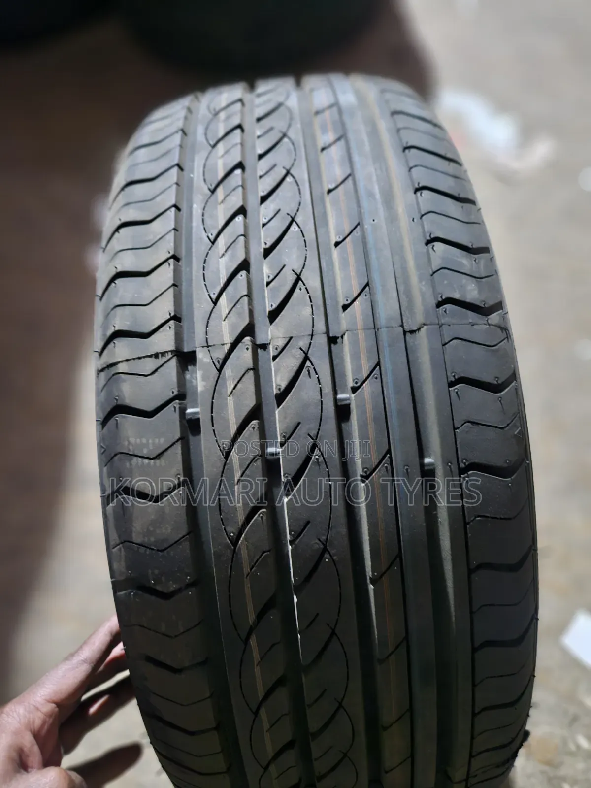225/50r17 98W Joyroad Tire