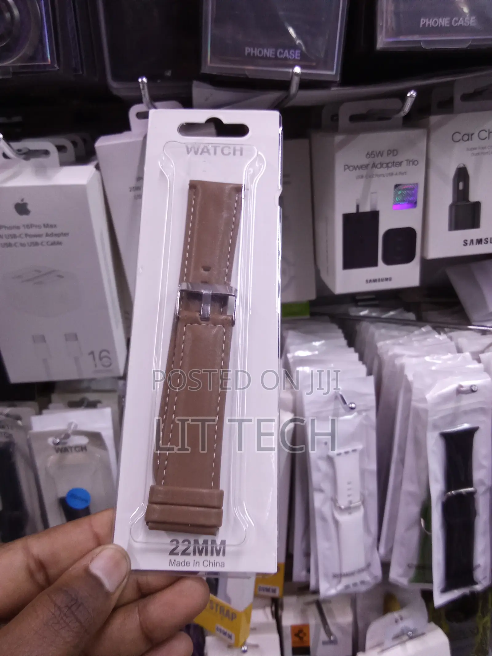 22MM Classic Leather Watch Strap - Light Brown / Khaki