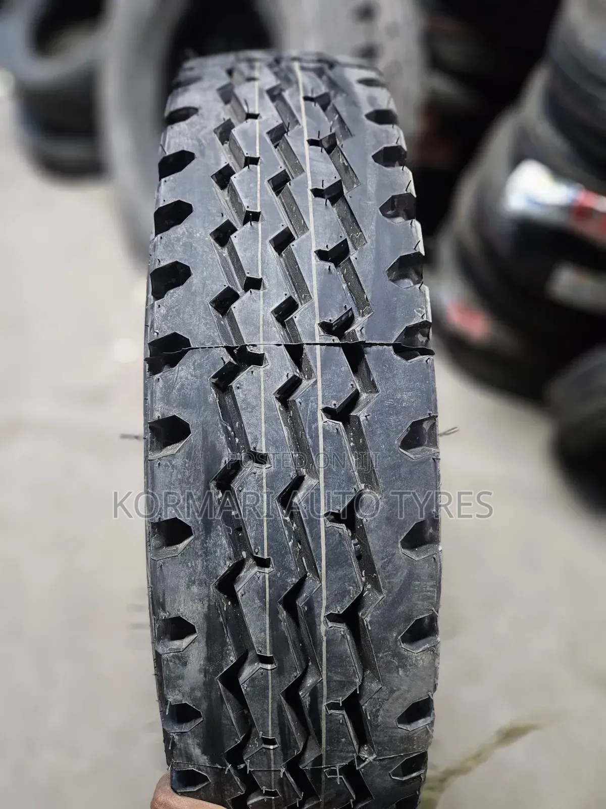 9.00R20 Townhall Tire
