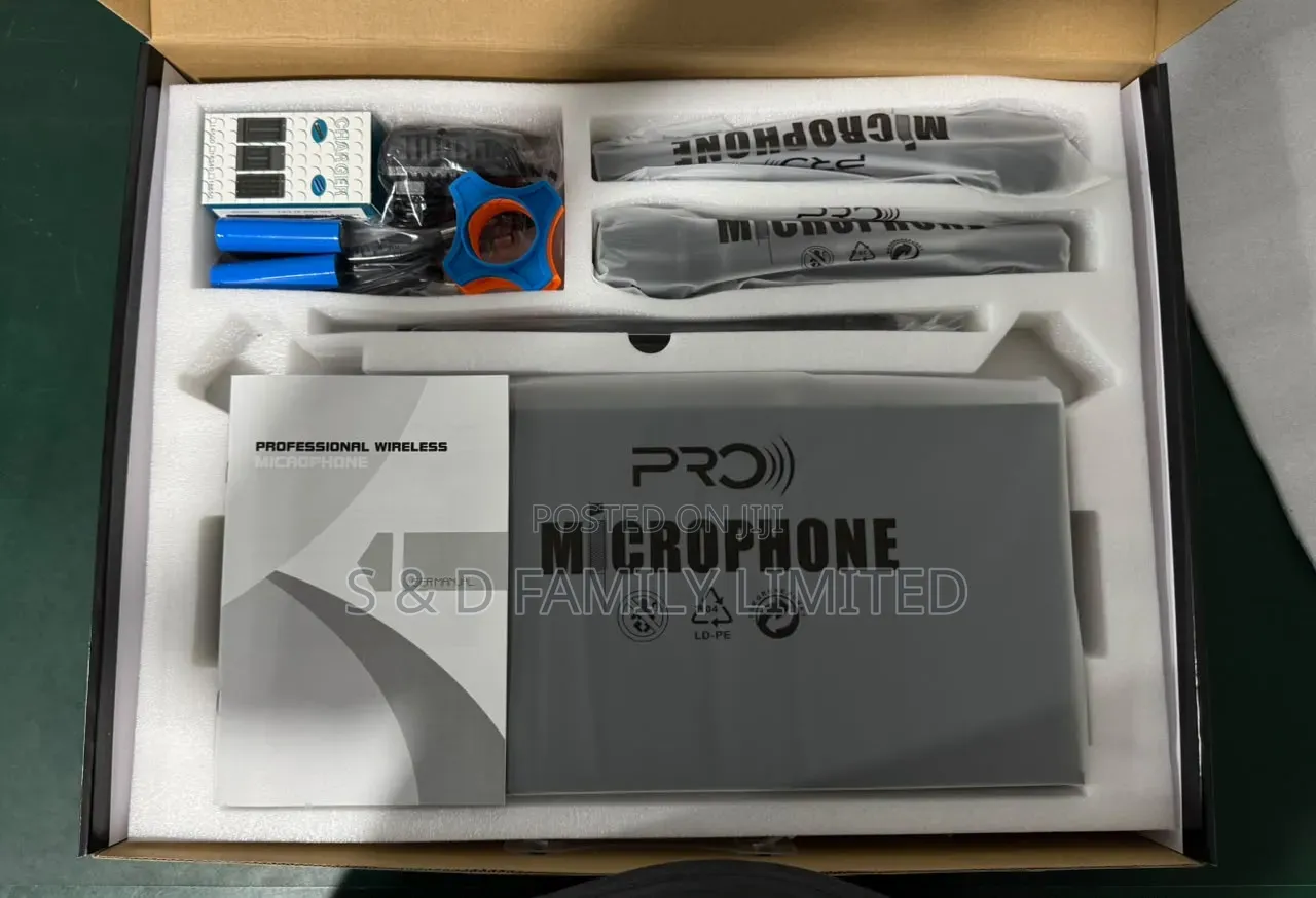 Behringer XT-7200 Wireless Microphone System