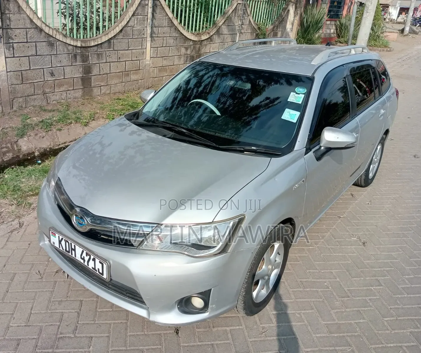 Toyota Corolla Fielder 2015 Silver