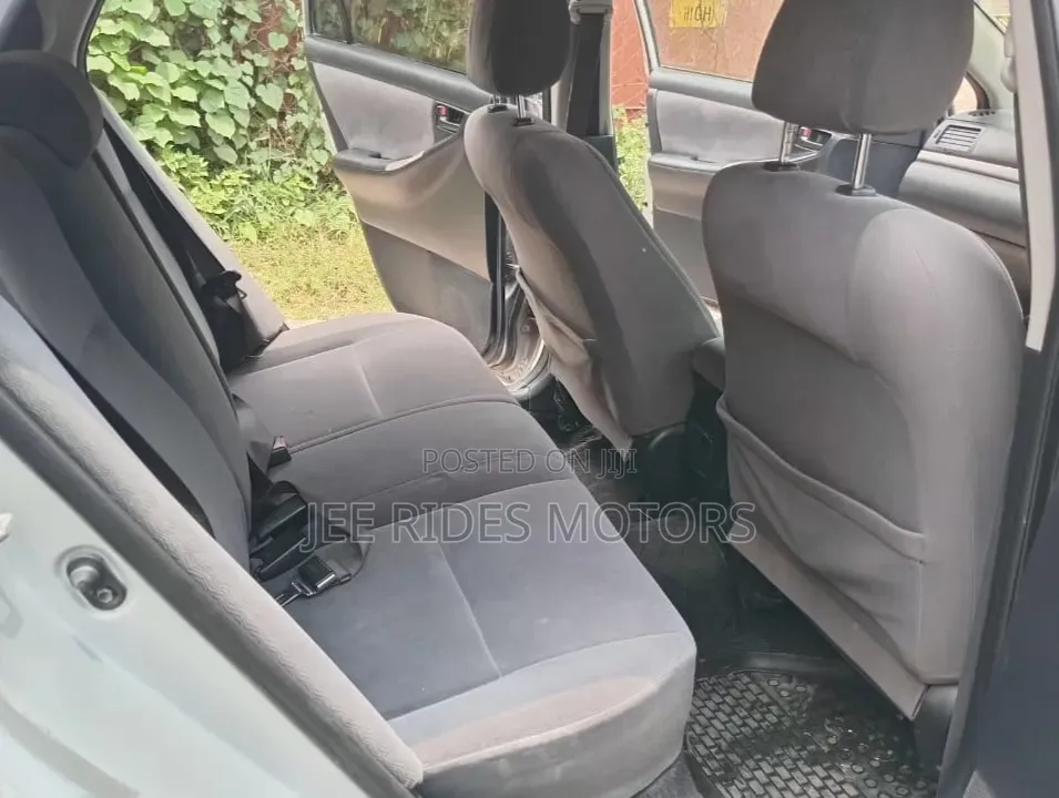Toyota Corolla RunX 1.5 X FWD 2006 Silver