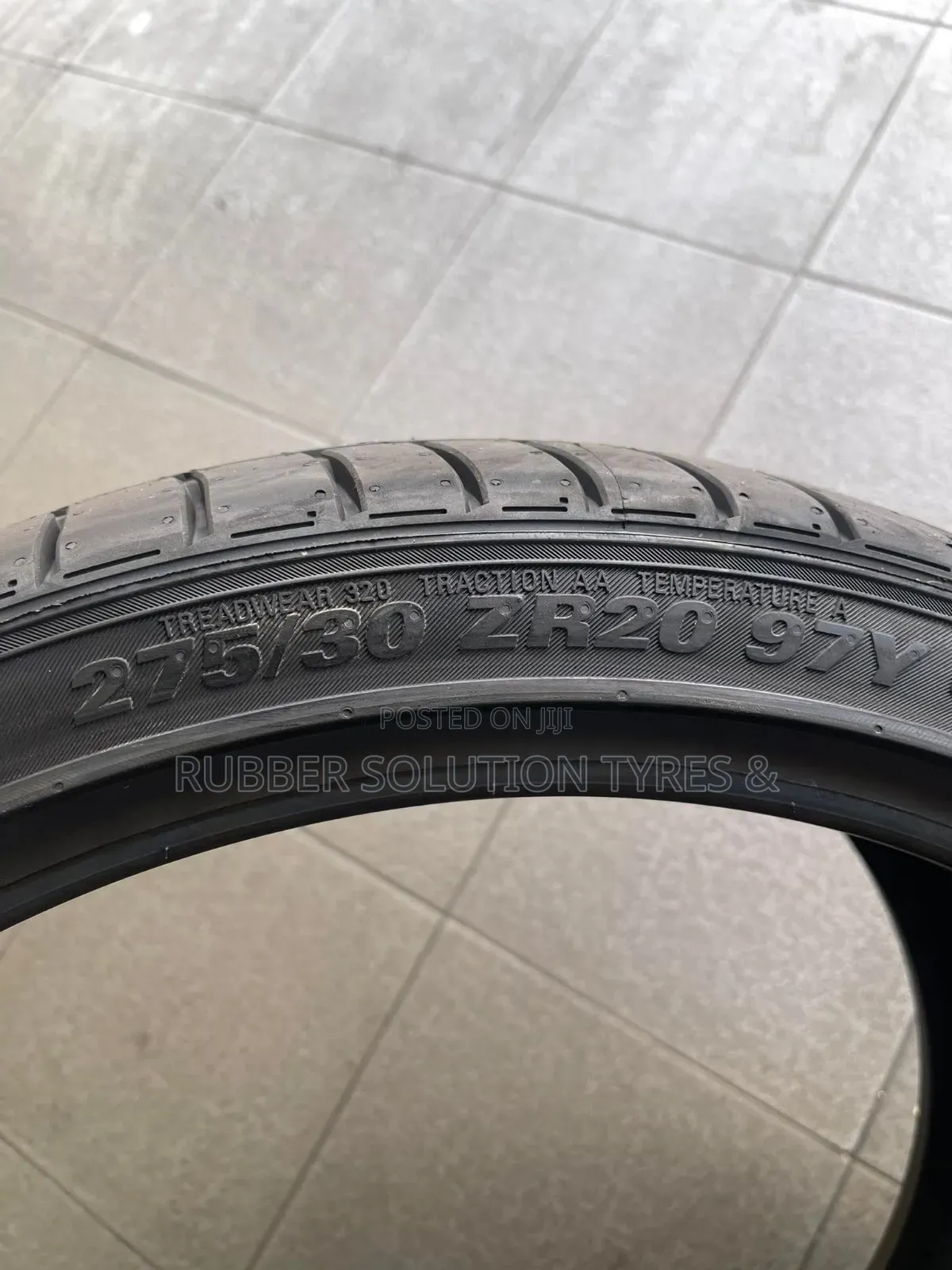 275 /30 R20 Kumho Tyres 97y Xl Escta Ps71