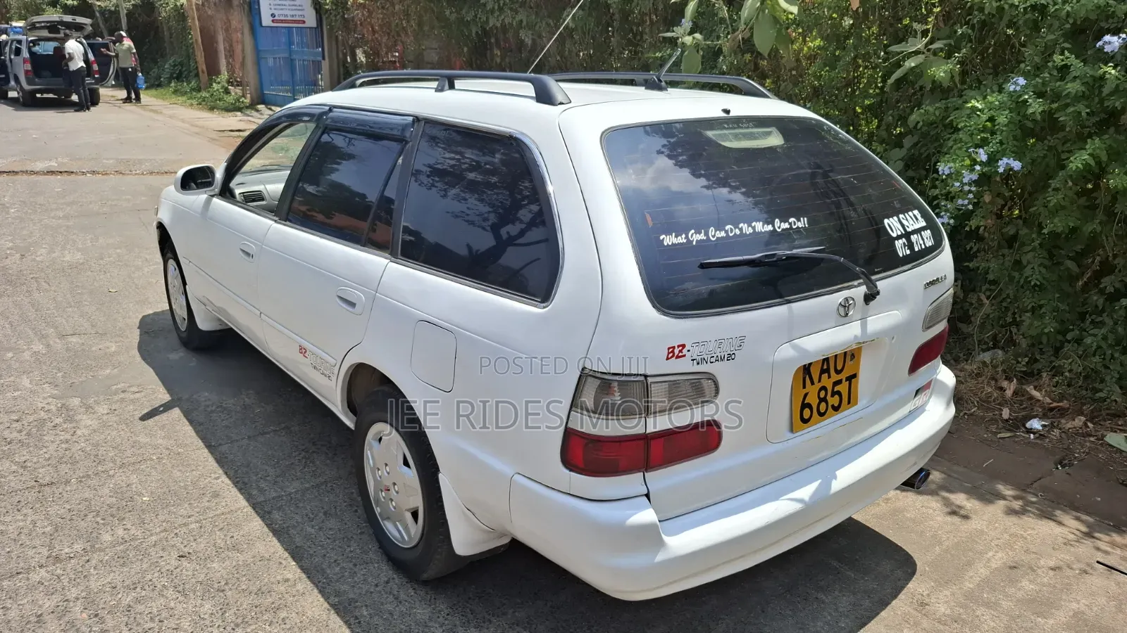 Toyota Corolla G-Touring 2000 White