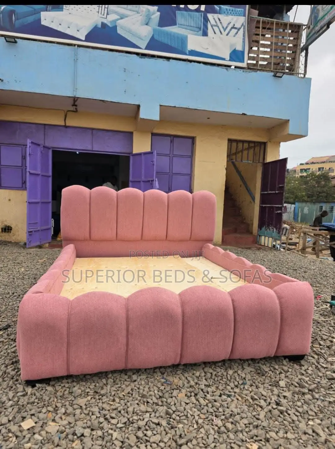 5x6 Blush Scalloped Cloud Bubble Bed: Free Delivery