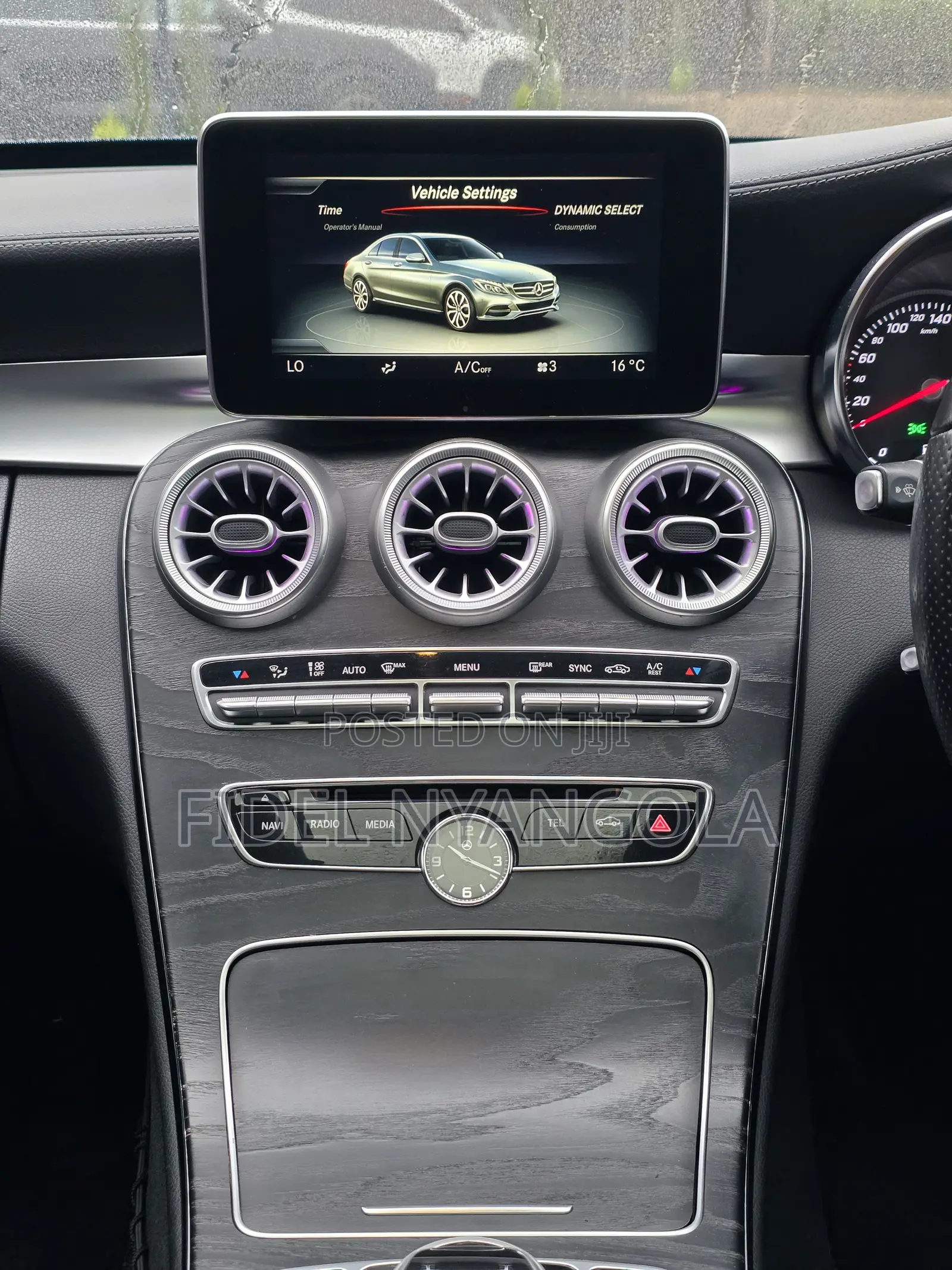 Mercedes-Benz C180 2016 Blue