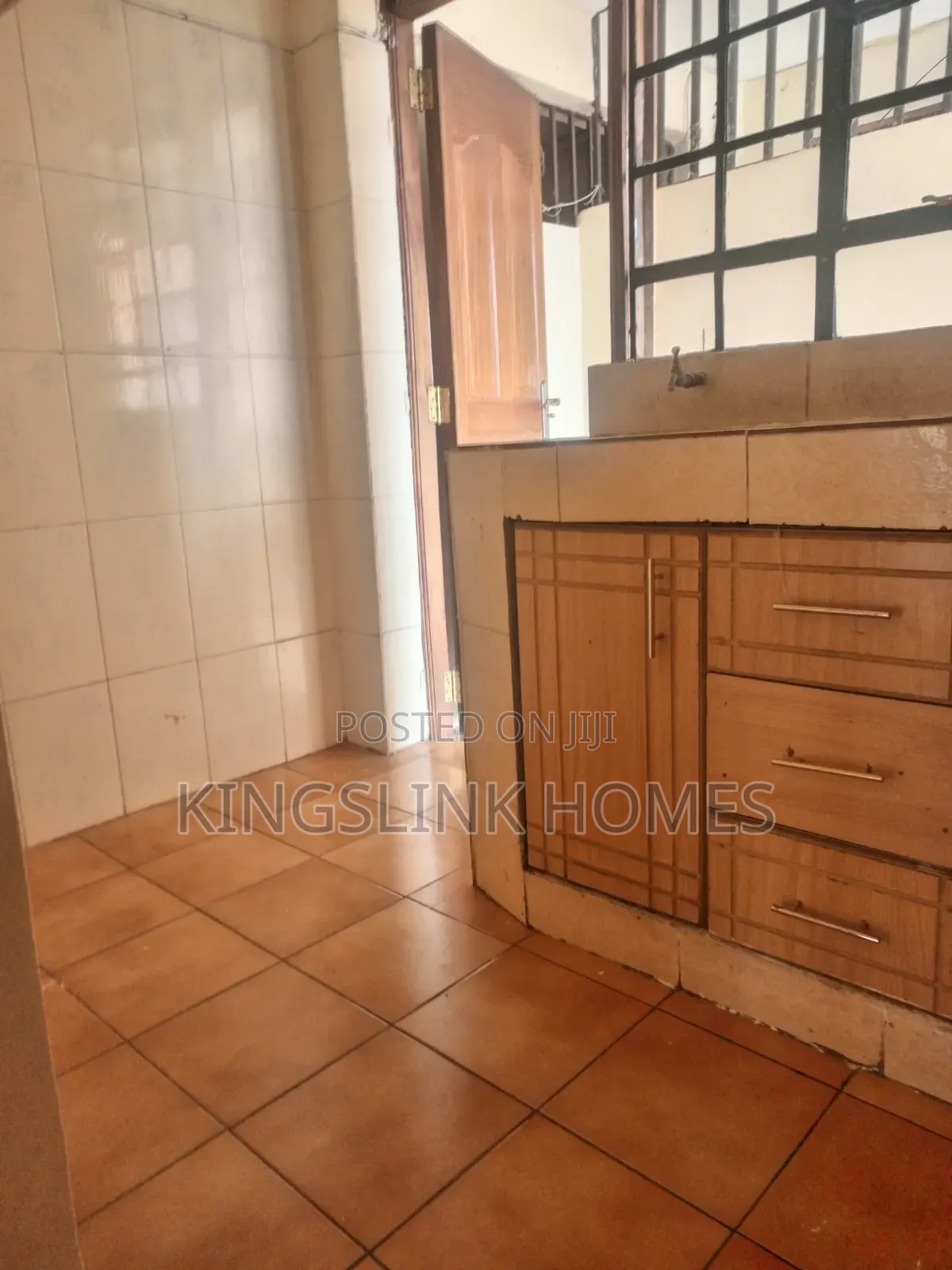 2bdrm Apartment in Nairobi West, Madaraka for rent