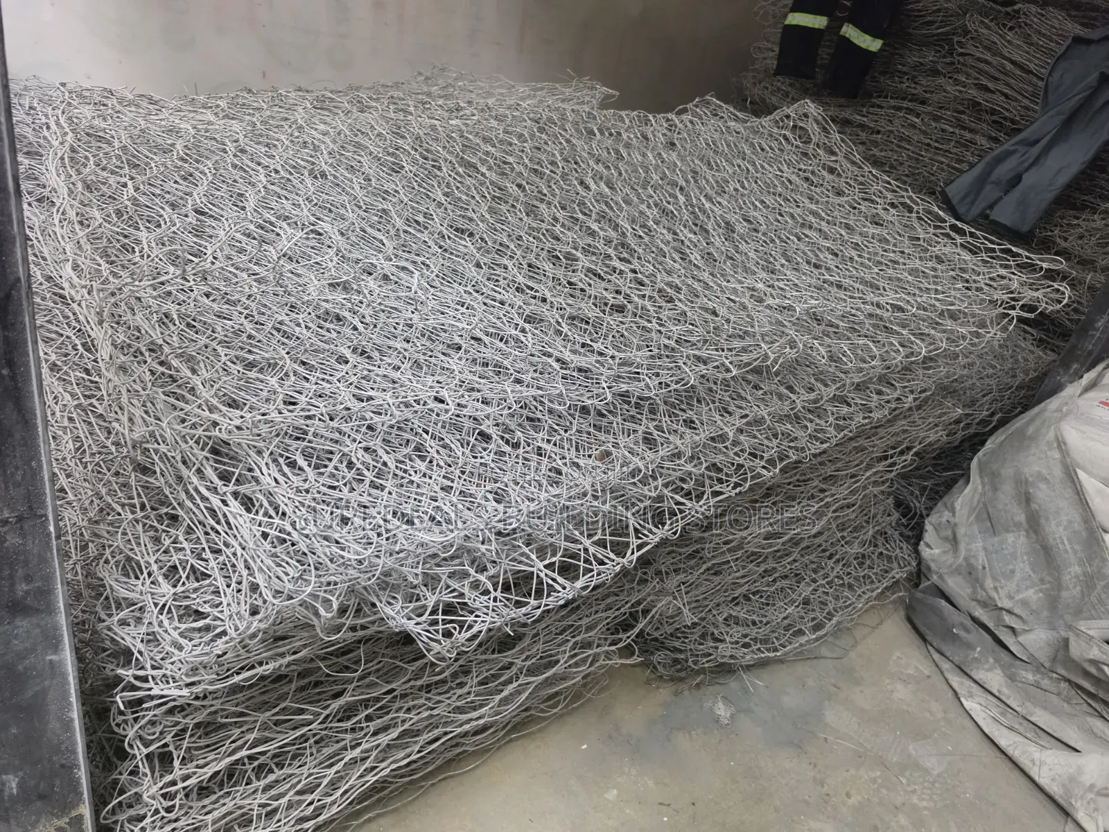 Gabion Boxes 2×1×1m
By 3.2mm