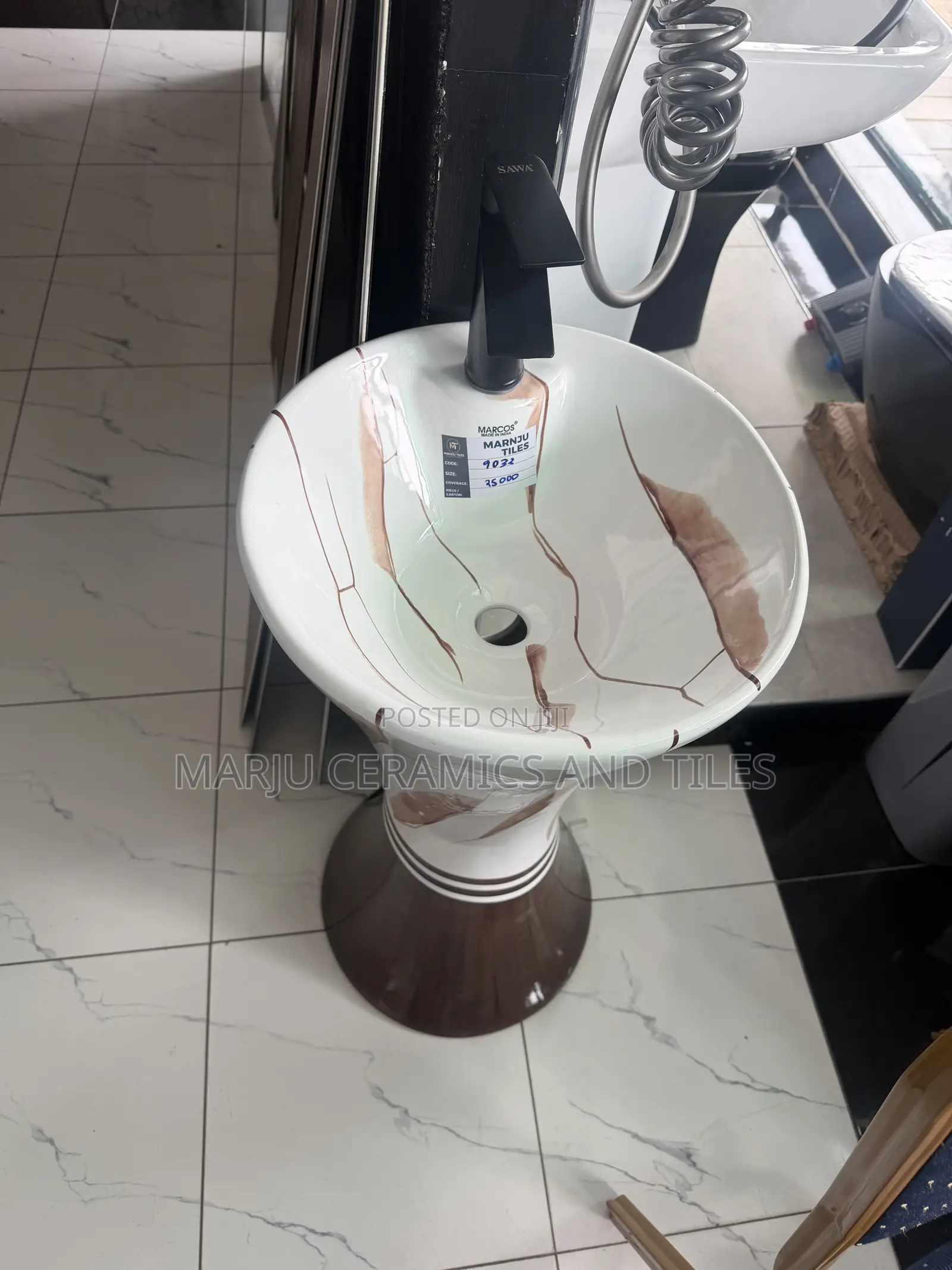 Stand Alone Washhand Basin