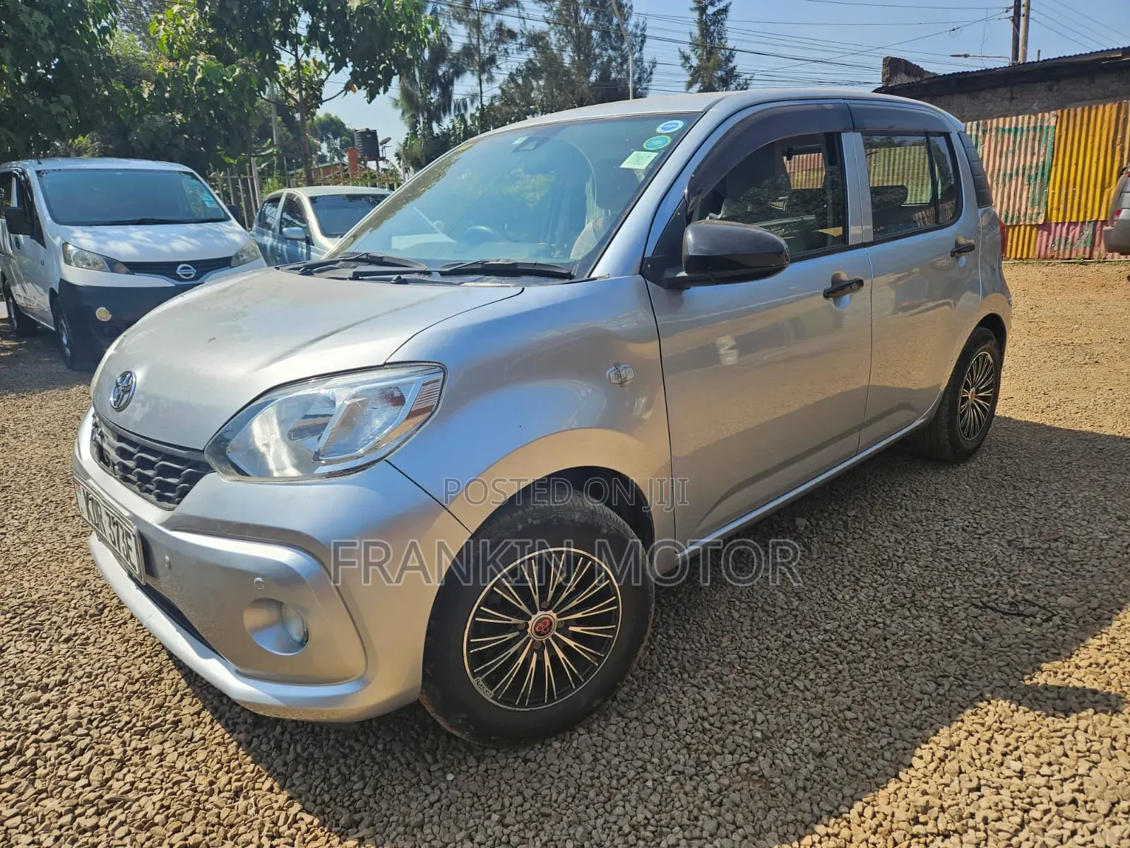 Toyota Passo 1.0 FWD 2017 Silver