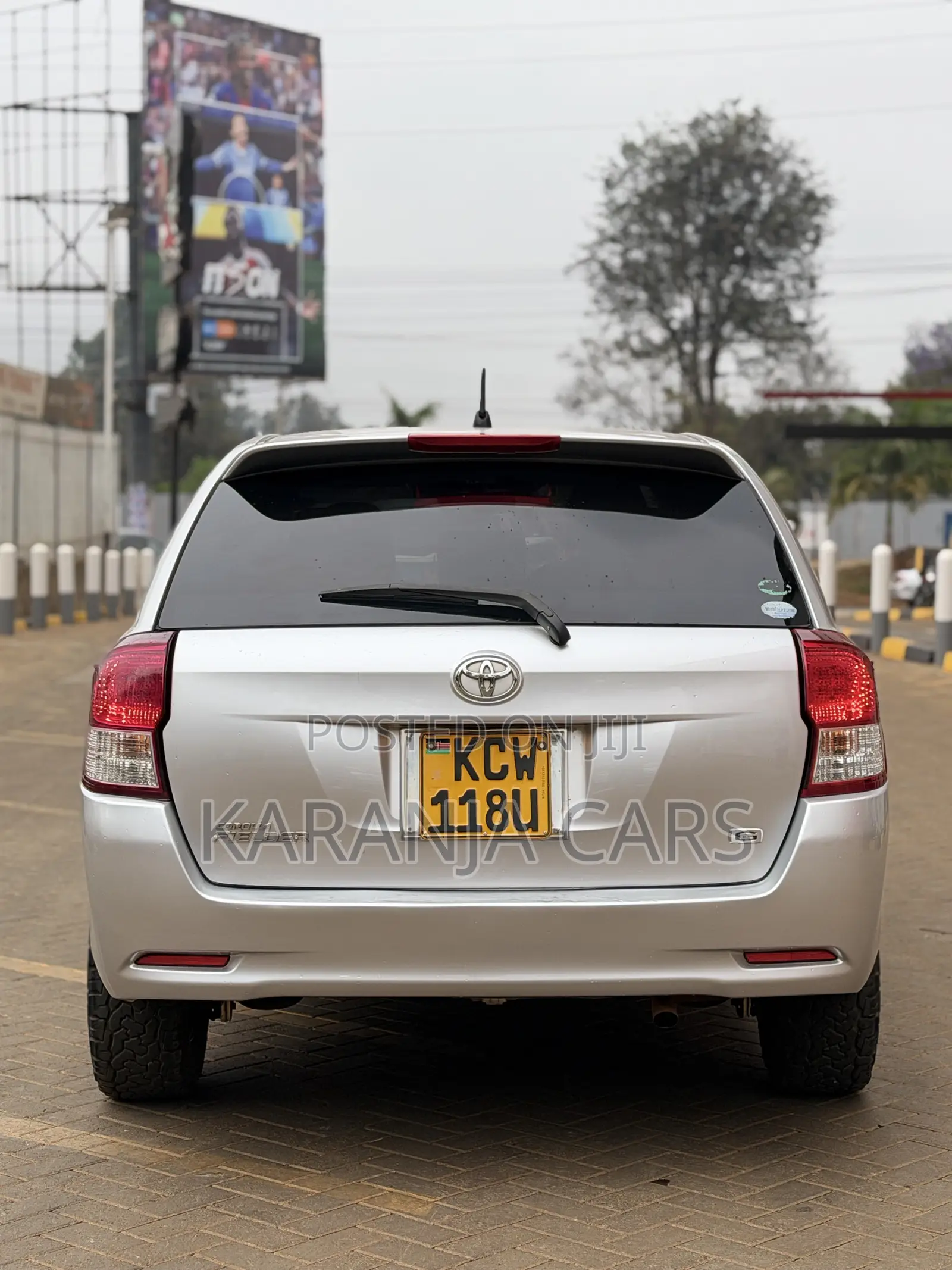 Toyota Corolla Fielder 1.5 Petrol FWD 2014 Silver